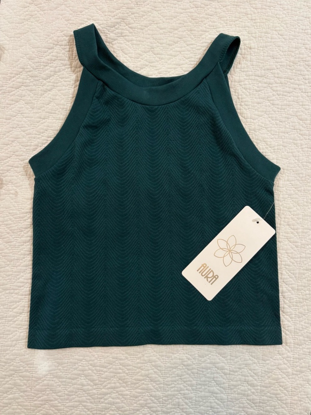 Aura Teal Ribbed Tank + Zobha Gray Crop Top + Sage Athletic Shorts by Old Navy - Picture 2 of 8